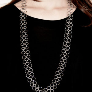 Collier XL92 Pascale Lion bijoux contemporrains maille galerie boutique ouvrage aix en provence