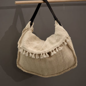 Agnès Krier Besace écru galerie boutique ouvrage aix en provence