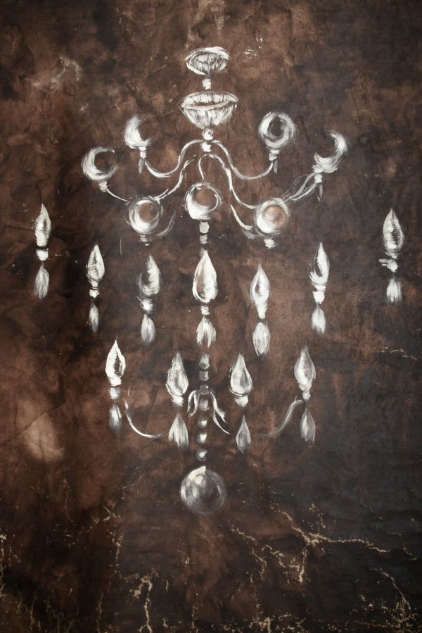 Panneau décoratif Lustre Anne Bacquié bitume de judée galerie boutique ouvrage aix en provence